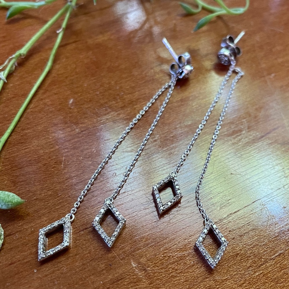 Swarovski crystal drop earrings - Picture 1 of 3